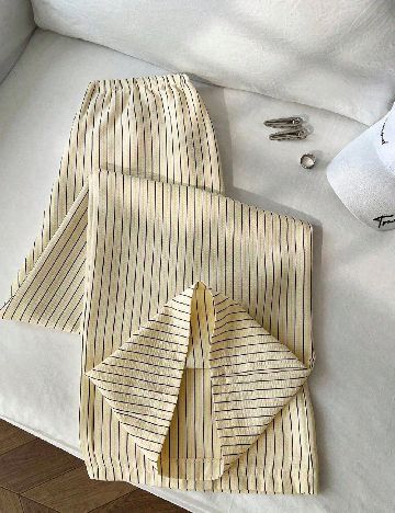 Pantaloni SHEIN, crem