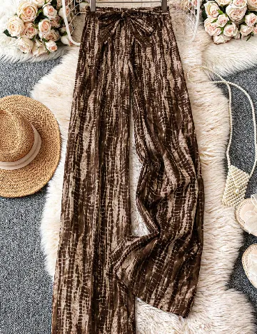 Pantaloni SHEIN, maro