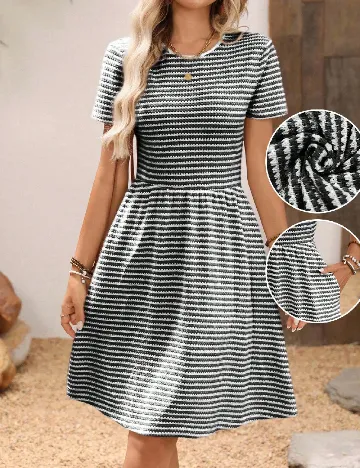 Rochie scurta Emery Rose, alb/negru