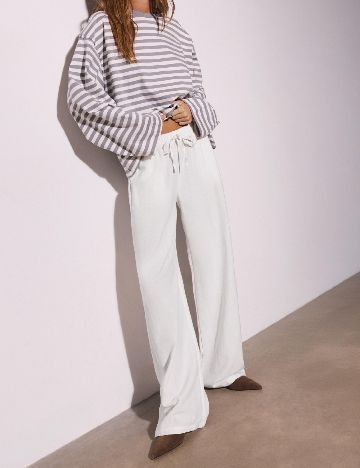 Pantaloni Stradivarius Teen, alb