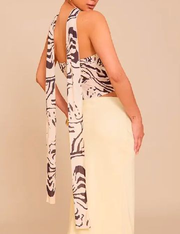 Top PrettyLittleThing, crem