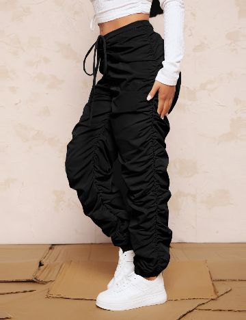 Pantaloni SHEIN, negru