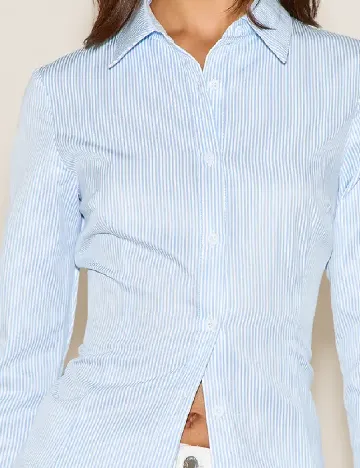 Camasa PrettyLittleThing, bleu