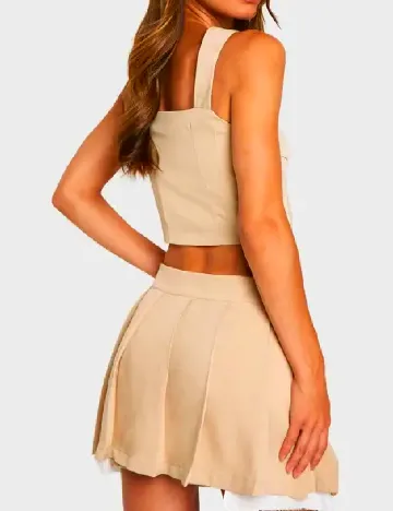 Top Boohoo, maro deschis