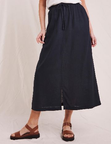 Fusta Julipa, bleumarin