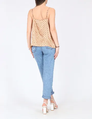 Maiou River Island, maro deschis