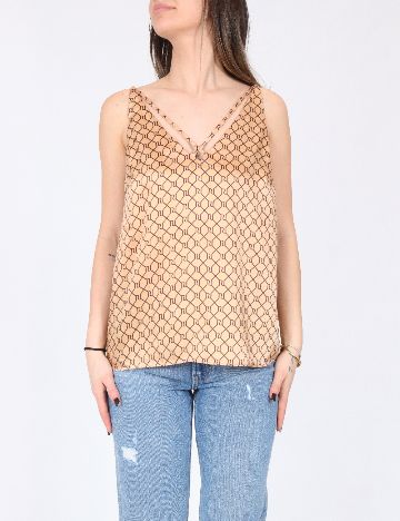 Maiou River Island, maro deschis