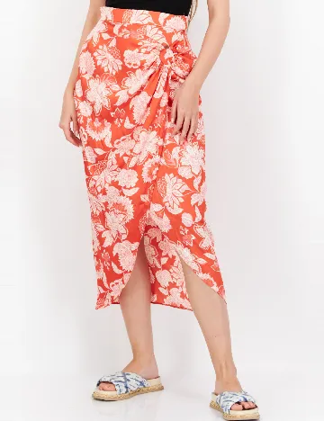 Fusta River Island, portocaliu