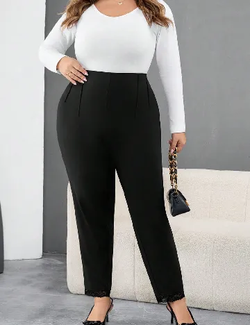 Pantaloni SHEIN CURVE, negru