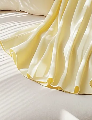 Fusta SHEIN, galben deschis