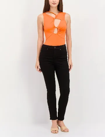 Body River Island, portocaliu