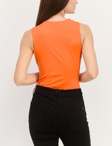 Body River Island, portocaliu