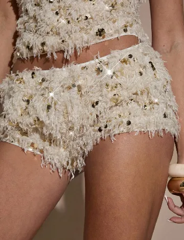 Pantaloni scurti SHEIN, crem