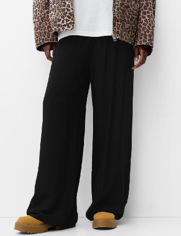 Pantaloni Bershka, negru