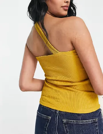 Top River Island, mustar