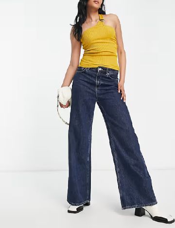 Top River Island, mustar