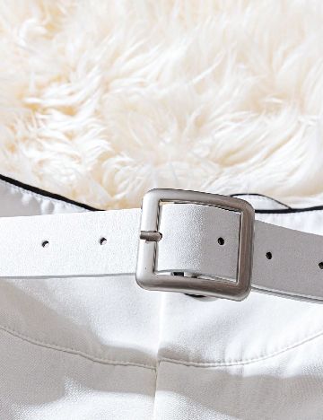 Pantaloni scurti SHEIN, alb