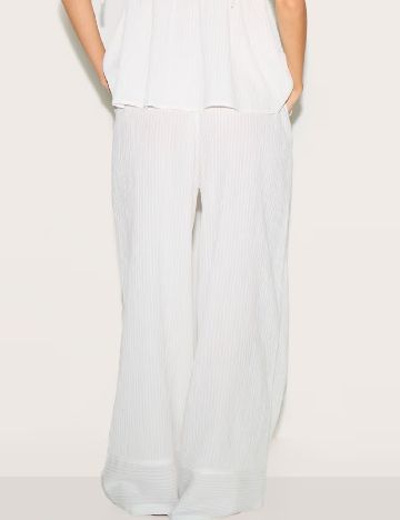 Pantaloni PrettyLittleThing, alb