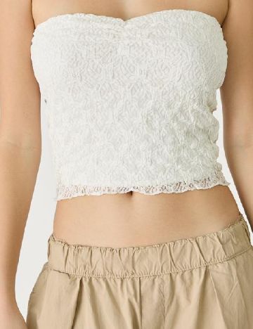 Top Stradivarius, alb