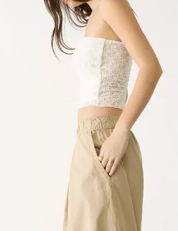 Top Stradivarius, alb