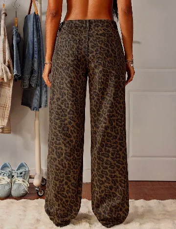 Pantaloni SHEIN, animal print
