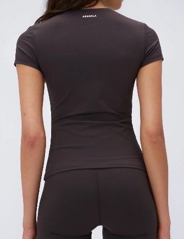 Tricou Adanola, maro