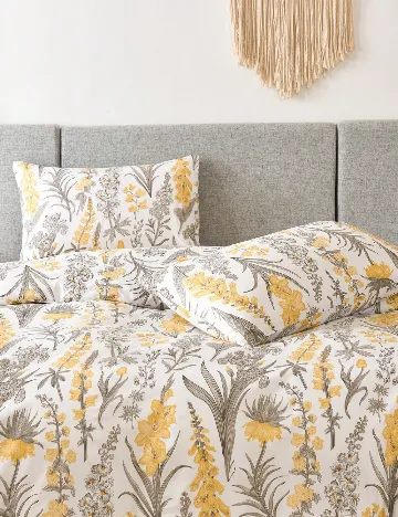 Set lenjerie SHEIN, mix culori