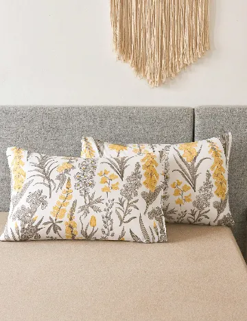 Set lenjerie SHEIN, mix culori