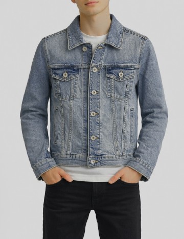 Jacheta River Island, albastru