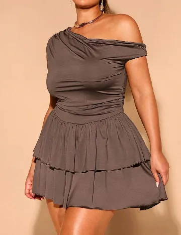 Rochie scurta SHEIN CURVE, maro