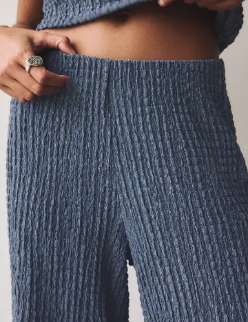 Pantaloni Pull&Bear, albastru