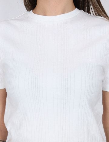 Tricou River Island, alb