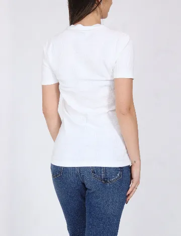 Tricou River Island, alb