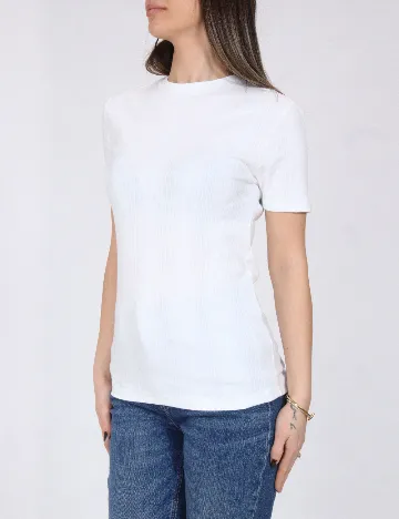 Tricou River Island, alb