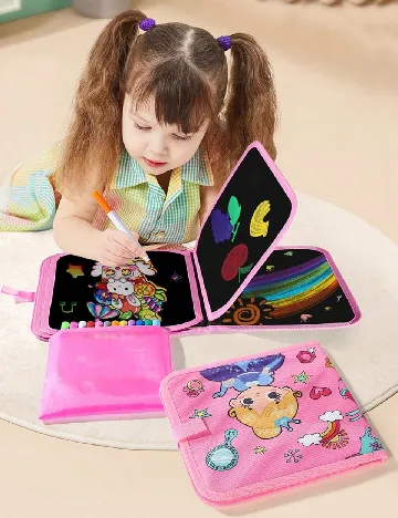 Carte de colorat SHEIN, roz