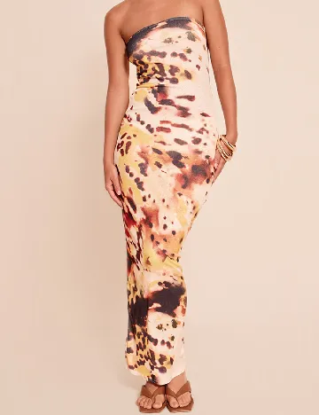 Rochie lunga PrettyLittleThing, mix culori