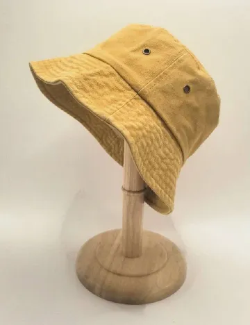 Palarie SHEIN, mustar