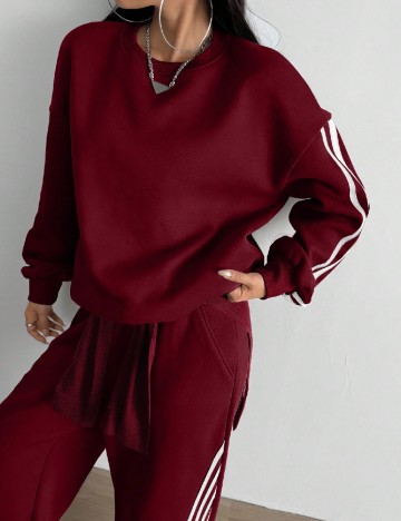 Compleu SHEIN, visiniu