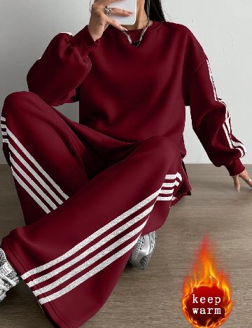 Compleu SHEIN, visiniu