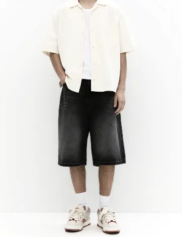 Pantaloni scurti Pull&Bear, negru