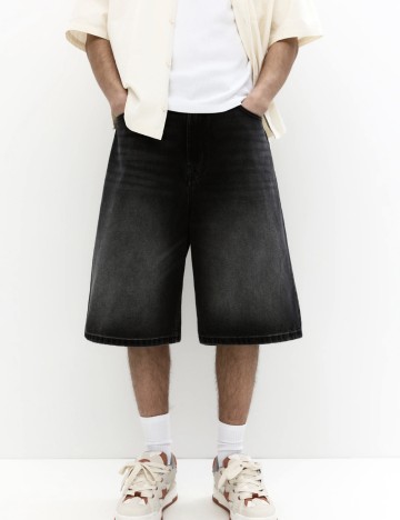 Pantaloni scurti Pull&Bear, negru