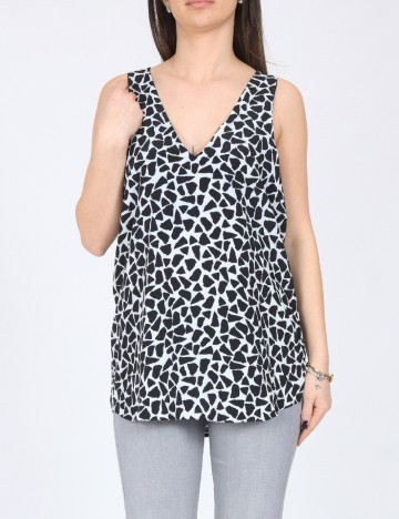 Maiou River Island, alb/negru