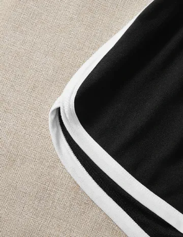 Pantaloni scurti SHEIN, negru