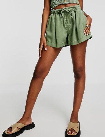 Pantaloni scurti River Island, verde