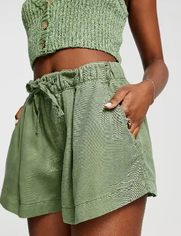 Pantaloni scurti River Island, verde