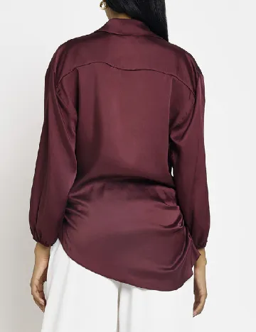 Camasa River Island, visiniu