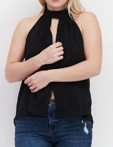 Maiou River Island, negru