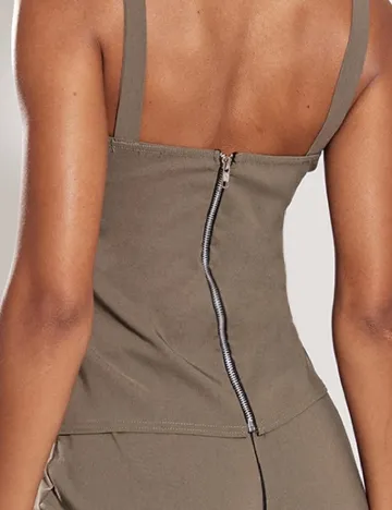 Top PrettyLittleThing, verde