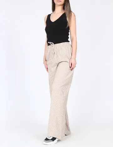 Pantaloni Primark, crem