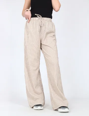 Pantaloni Primark, crem